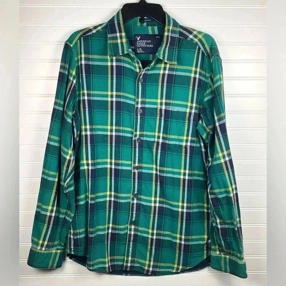 American Eagle Outfitters Men’s button down plaid shirt Size Large - Picture 1 of 7